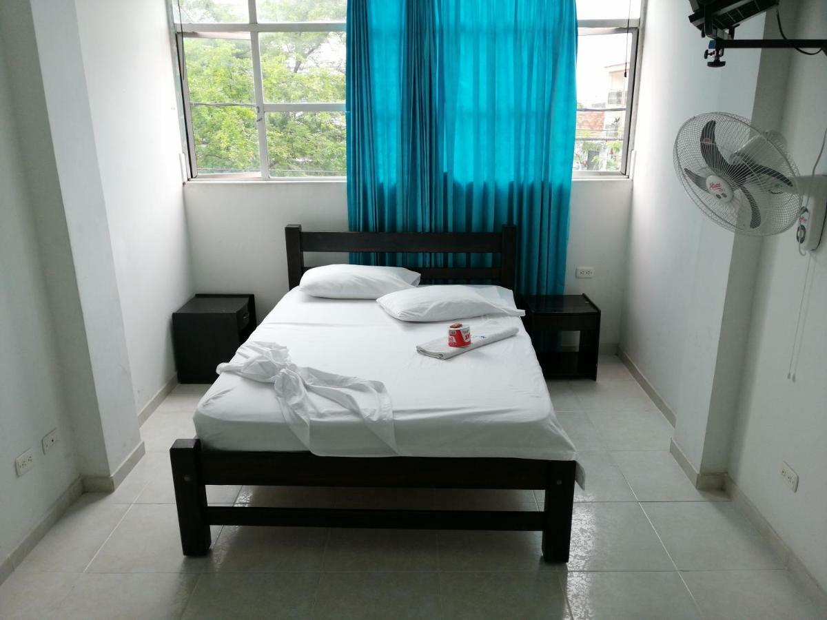 Hotel Ariari Azul Вильявисенсио Экстерьер фото